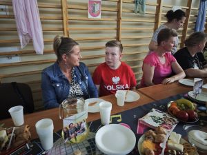 DZIEŃ GODNOŚCI I&nbsp;DZIEŃ DZIECKA